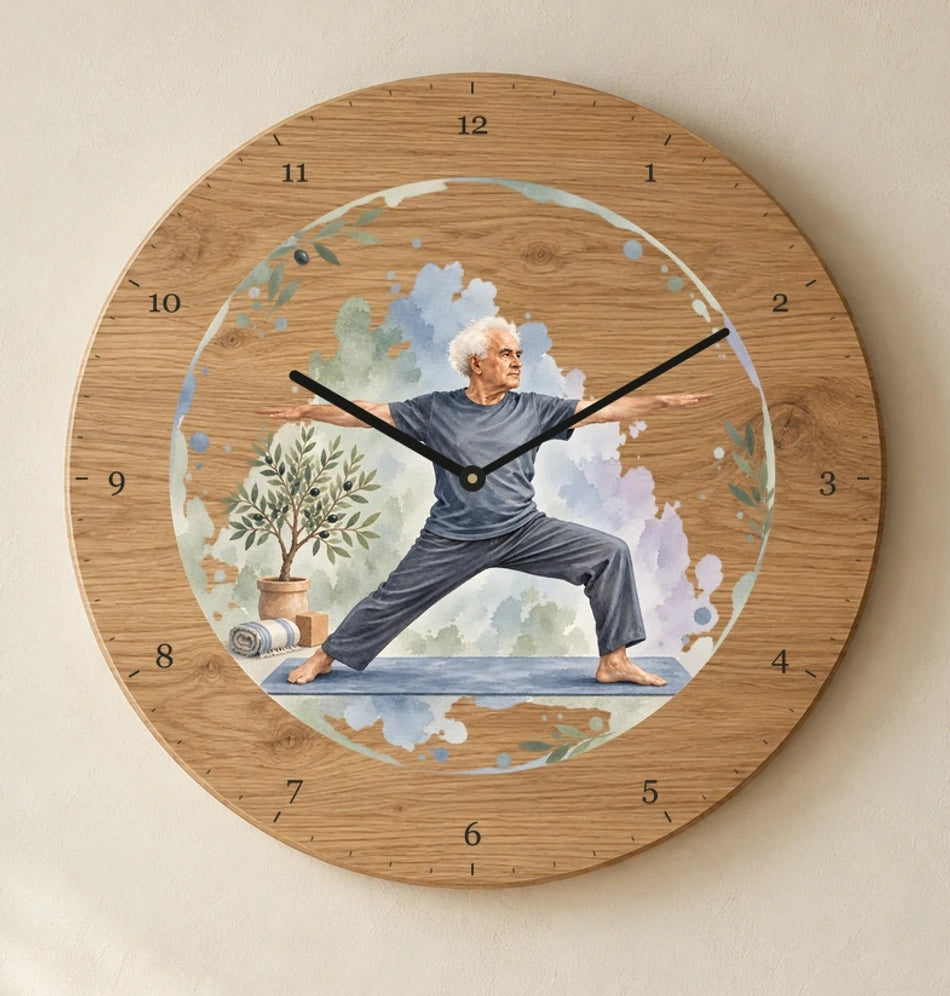 שעון עץ — בן־גוריון בתנוחת הלוחמת — detail — oak-clock-room-v1