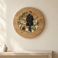 שעון עץ — הרצל בטיול עם הכלב — room — oak-clock-room-v1