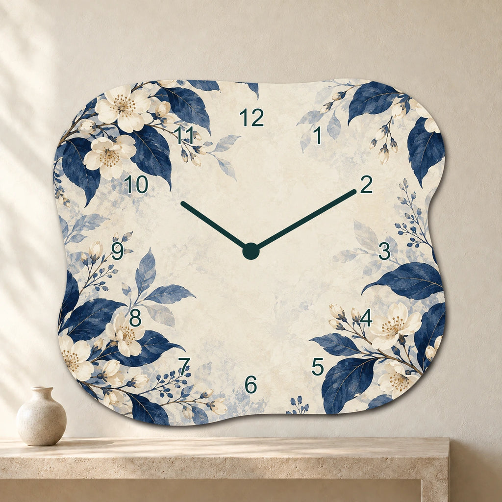 שעון בעיצוב אישי — אמורפי · 30×26 ס״מ — wood — custom-clock-v1