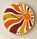 שעון פורמיקה — שמש רטרו — detail — formica-clock-room-v1